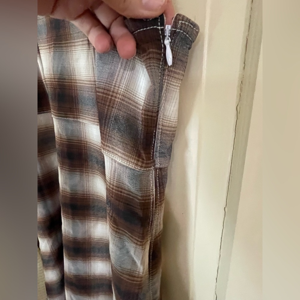 Hollister Plaid Preppy Brown Empire Waist Jumper Dress Size Medium - Picture 10 of 11